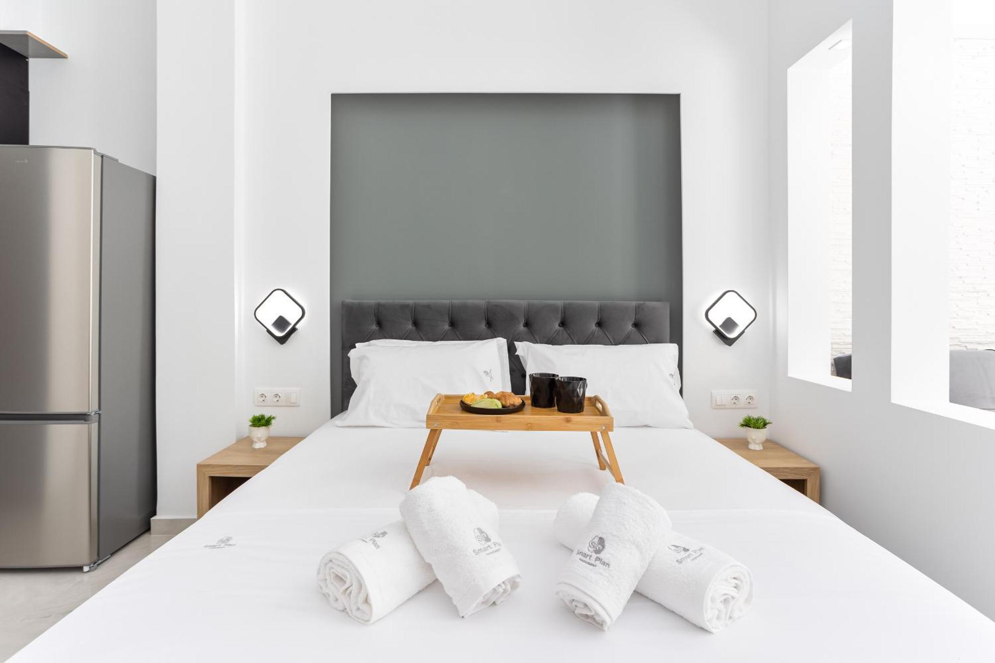 New Luxury Apartment In Downtown Tesalonika Bagian luar foto